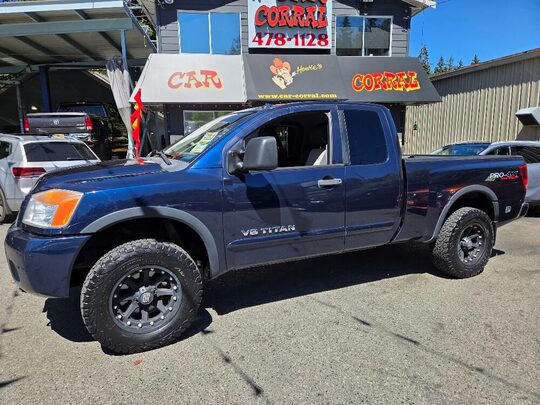 2012 Nissan Titan Pro 4X King Cab 4X4