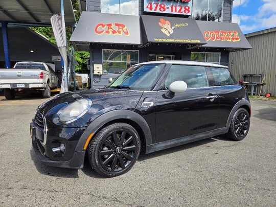 2017 Mini Cooper 3 Dr HB