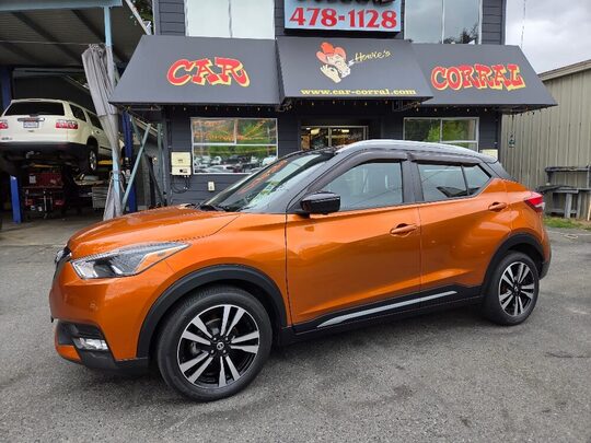 2019 Nissan Kicks SR