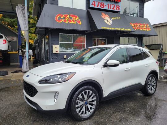 2020 Ford Escape Titanium Hybrid AWD